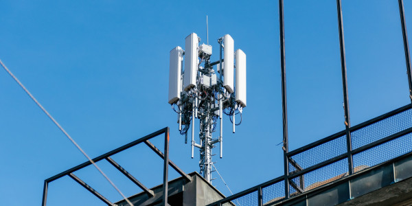 Infraestructura Común Telecomunicaciones en Pirineus · Infraestructura común de Telecomunicación Wi-Fi y redes privadas
