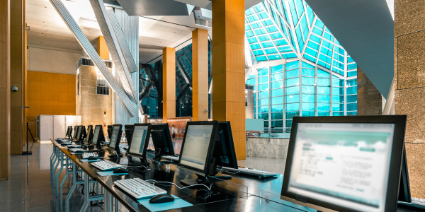 Proyectos de ICT Oficinas / Locales Comerciales la Vansa i Fórnols · Servicios de Internet y Telefonía