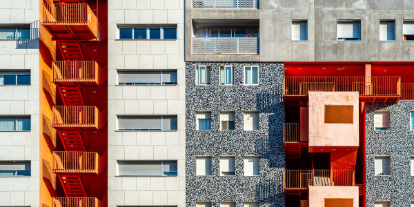 Proyectos de ICT Viviendas / Edificios la Vansa i Fórnols · Diseño e implementación de redes cableadas e inalámbricas
