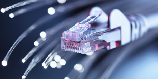 Redacción / Implantación / Legalización de Proyectos ICT la Vansa i Fórnols · Legalización y Provisión de internet banda ancha y fibra óptica